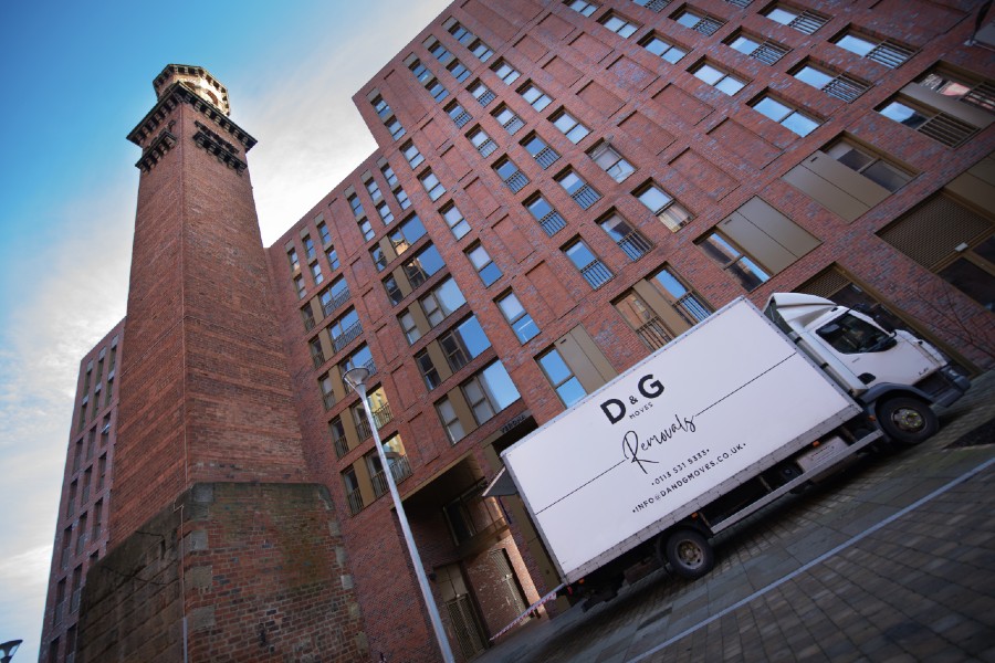 your moving day to and from a flat or apartment yorkshire based removals